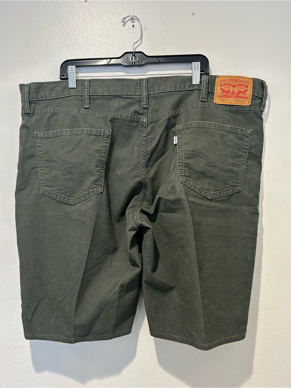 Levi's Men's Olive corduroy  Green Denim Shorts with Back Pockets